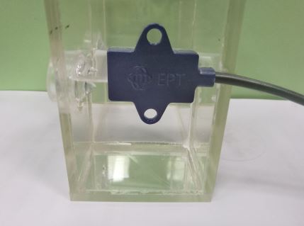 自動消毒液器實現(xiàn)缺液提醒功能要使用哪種傳感器