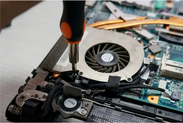 加固三屏筆記本電腦DTN-F1515S風扇故障的檢修方法